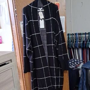 Leith Black and White Checkered CardiganFROM NORDSTROM. NWT
